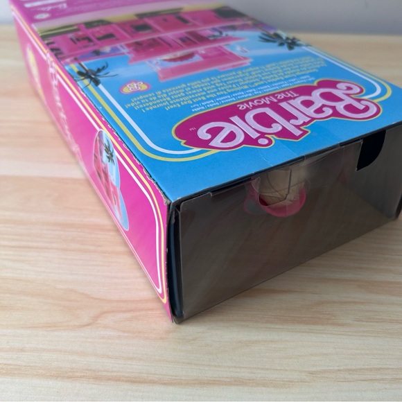 NEW Ken Doll Barbie Movie Rollerskate - Picture 10 of 11
